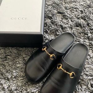 Gucci Rounded Princetown Mule | Horsebit  Mule